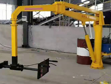 Équipement de moulage semi-automatique