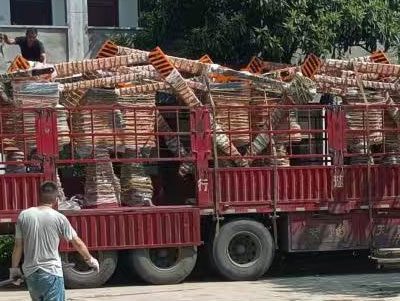 7 ensembles de manipulateurs de fonderie livrés en Birmanie